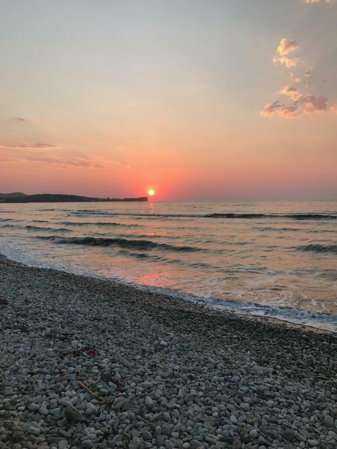 Tamaris Beach House Ахарави Екстериор снимка